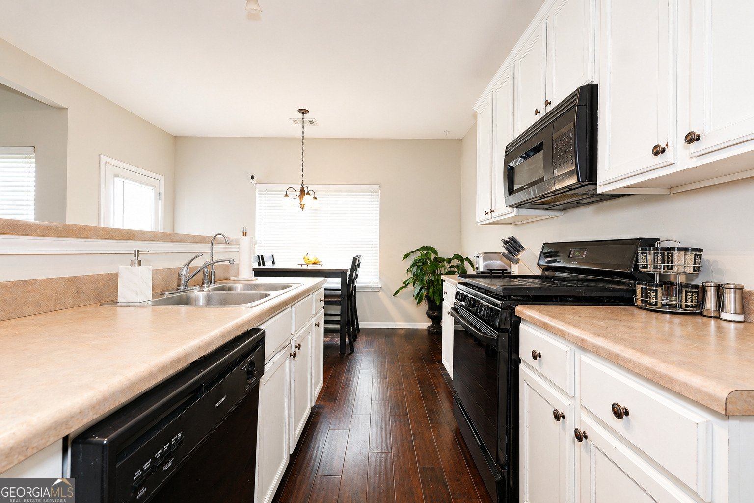 115 Stone Commons Way Covington - Photo 10