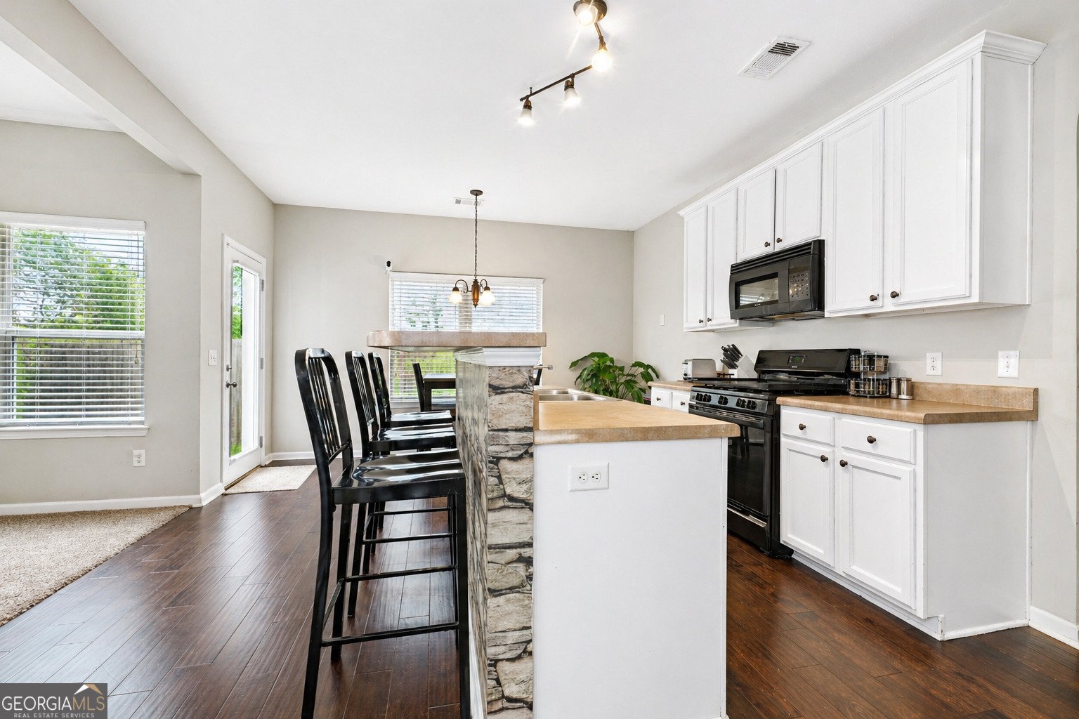 115 Stone Commons Way Covington - Photo 12