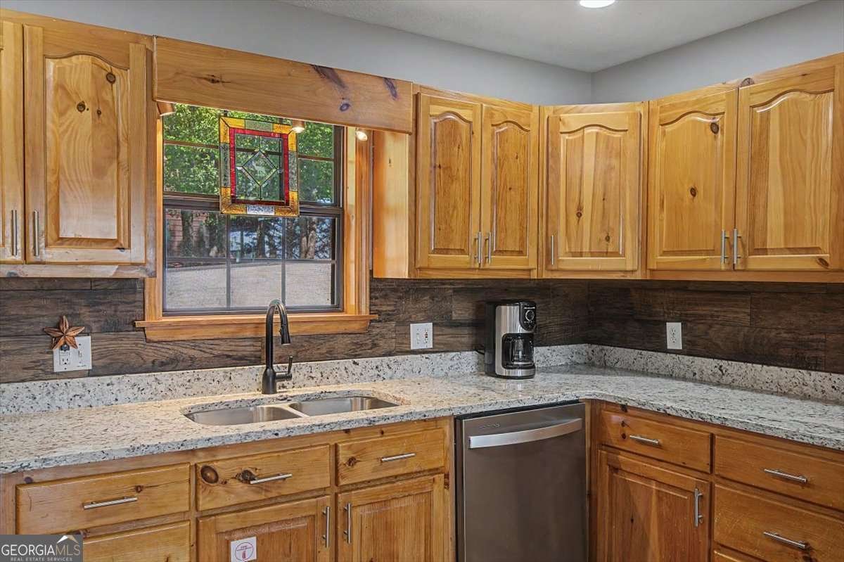 1488 Walnut Ridge Ellijay - Photo 16