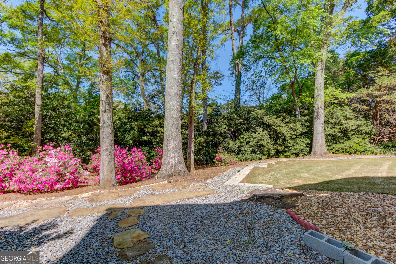 2043 Burgundy Drive Braselton - Photo 12