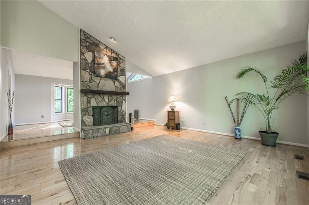 3921 Shoemaker Way Marietta - Photo 6