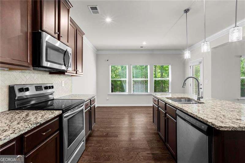 4560 Grenadine Circle Acworth - Photo 10