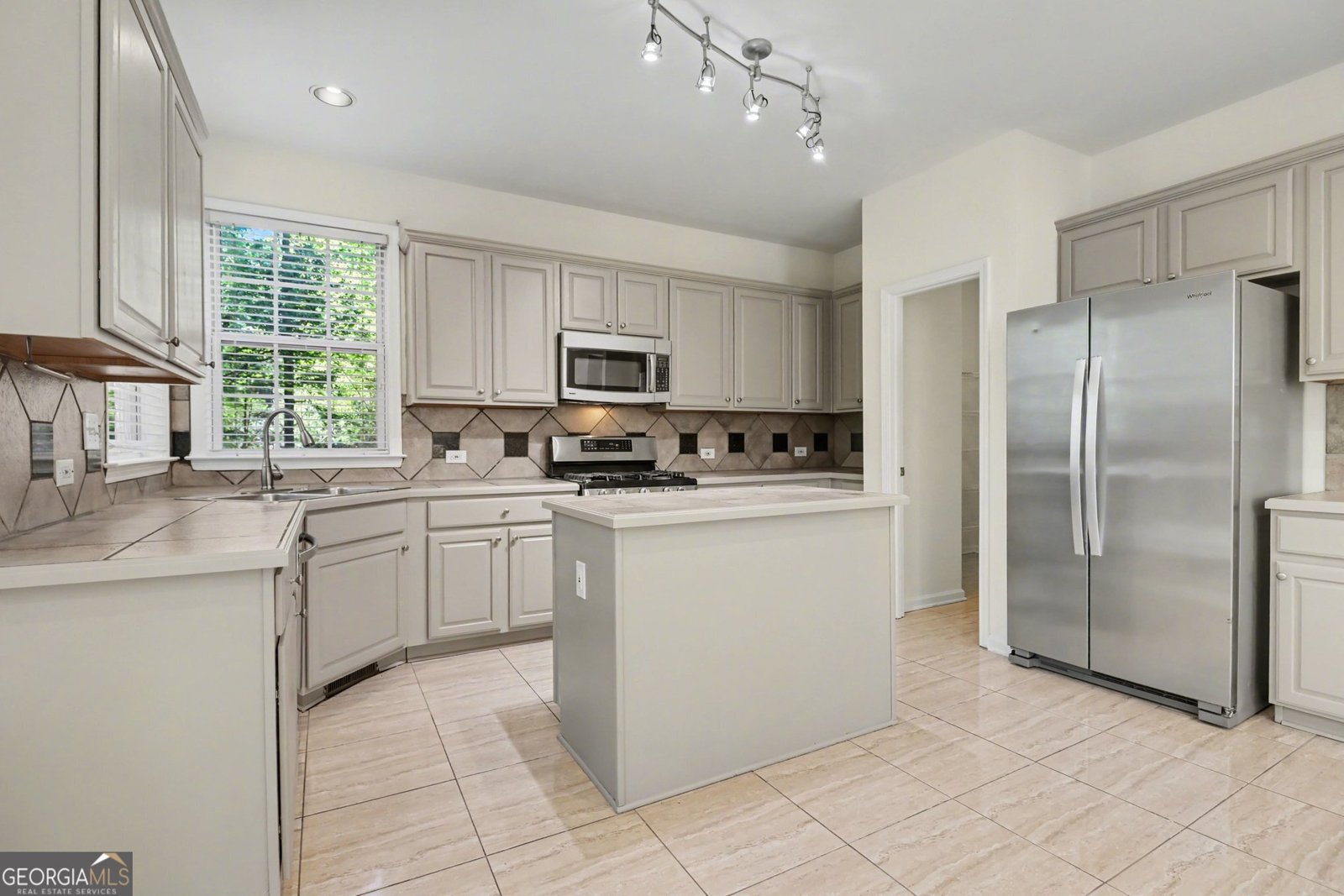 3975 Coventry Park Lane Peachtree Corners - Photo 13