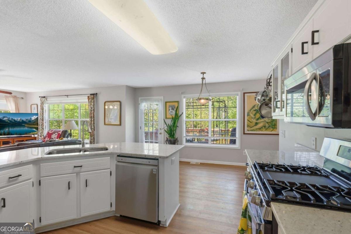 717 Ridgewood Way Canton - Photo 18