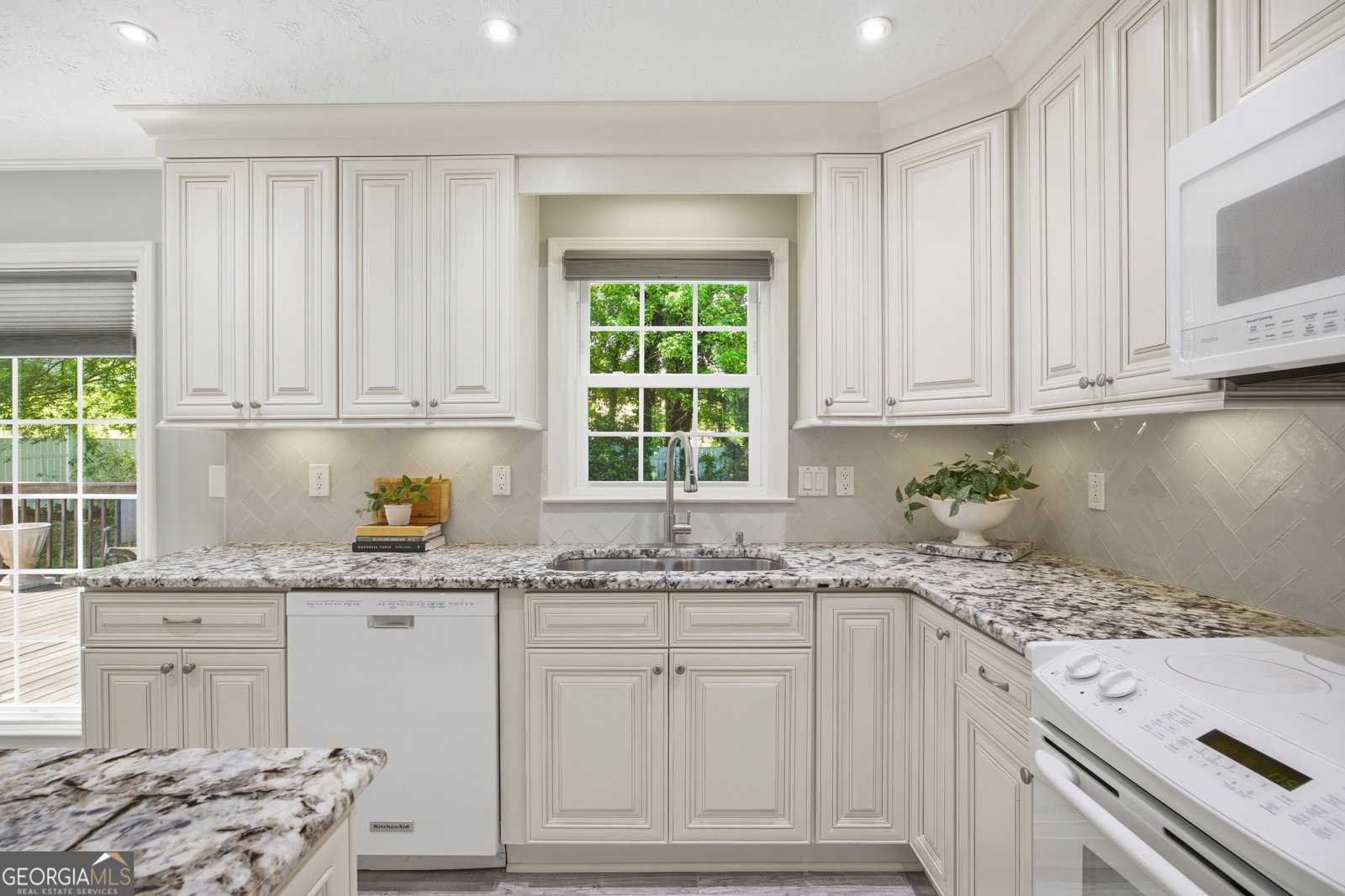 2304 Milstead Circle Marietta - Photo 9