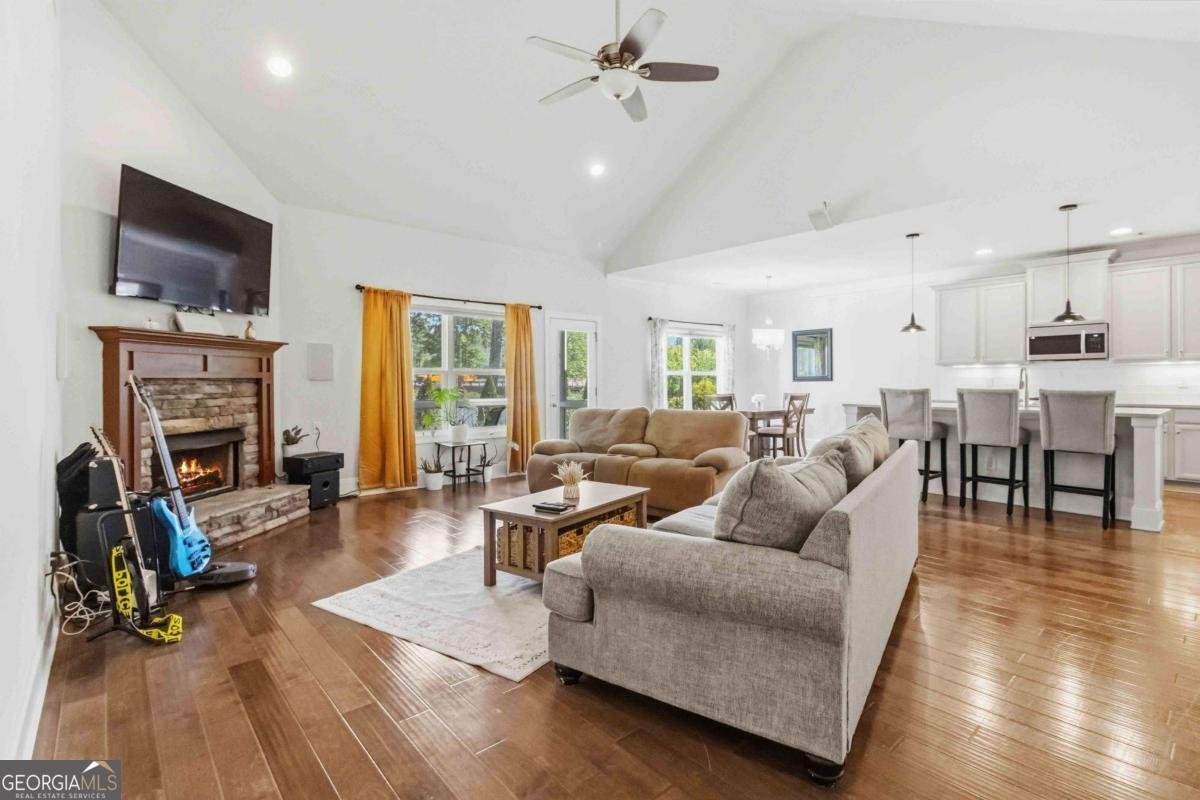 3910 Hamilton Cove Court Cumming - Photo 11