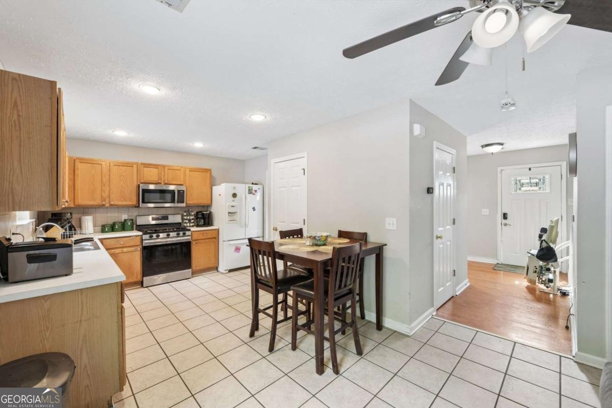 441 Crested View Drive Loganville - Photo 8