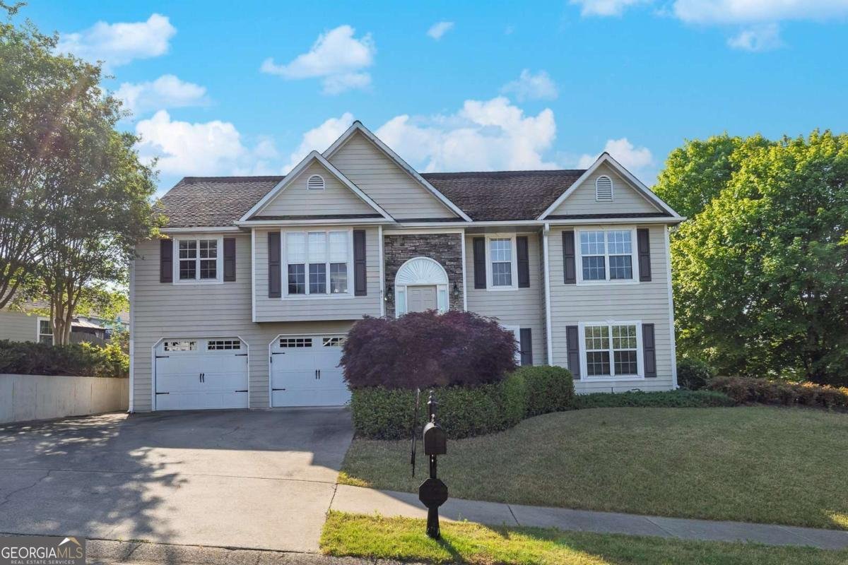 500 Mount Vernon Lane Woodstock - Photo 1