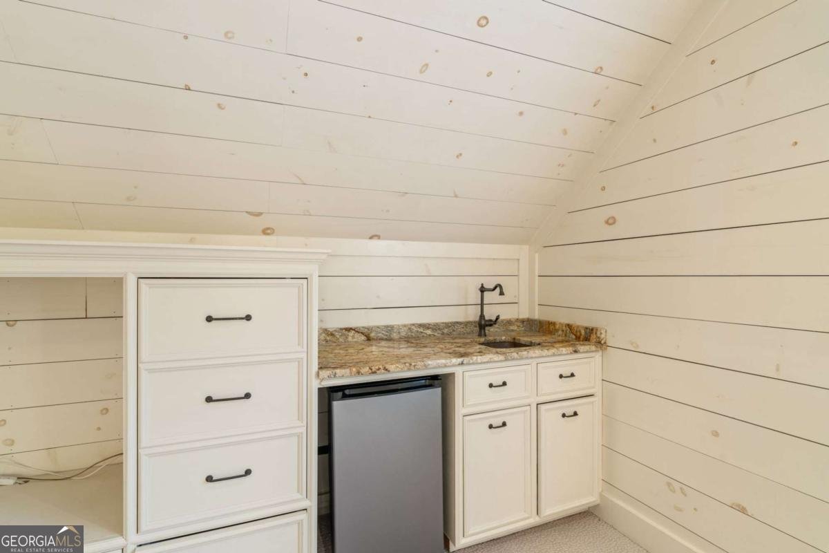 2594 Old Roswell Road Smyrna - Photo 32