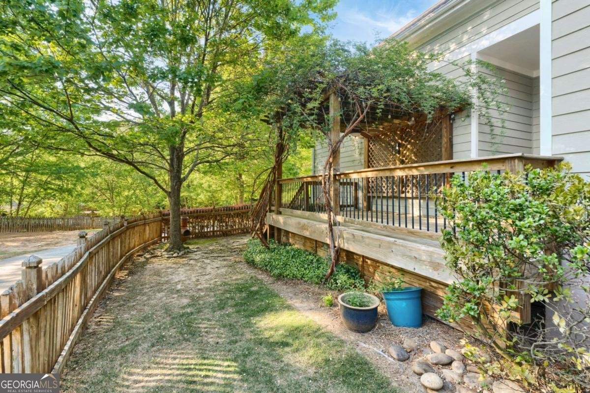 2594 Old Roswell Road Smyrna - Photo 37