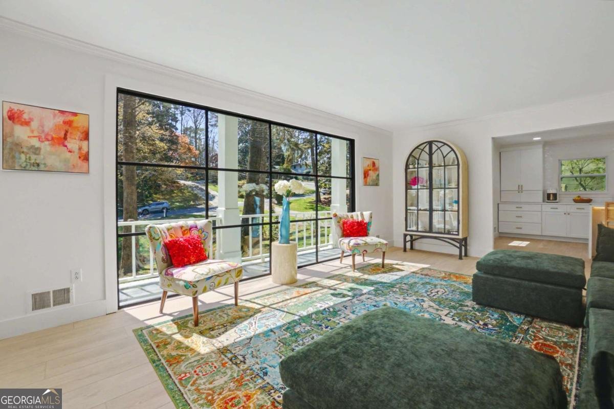 204 Devonwood Drive Sandy Springs - Photo 16