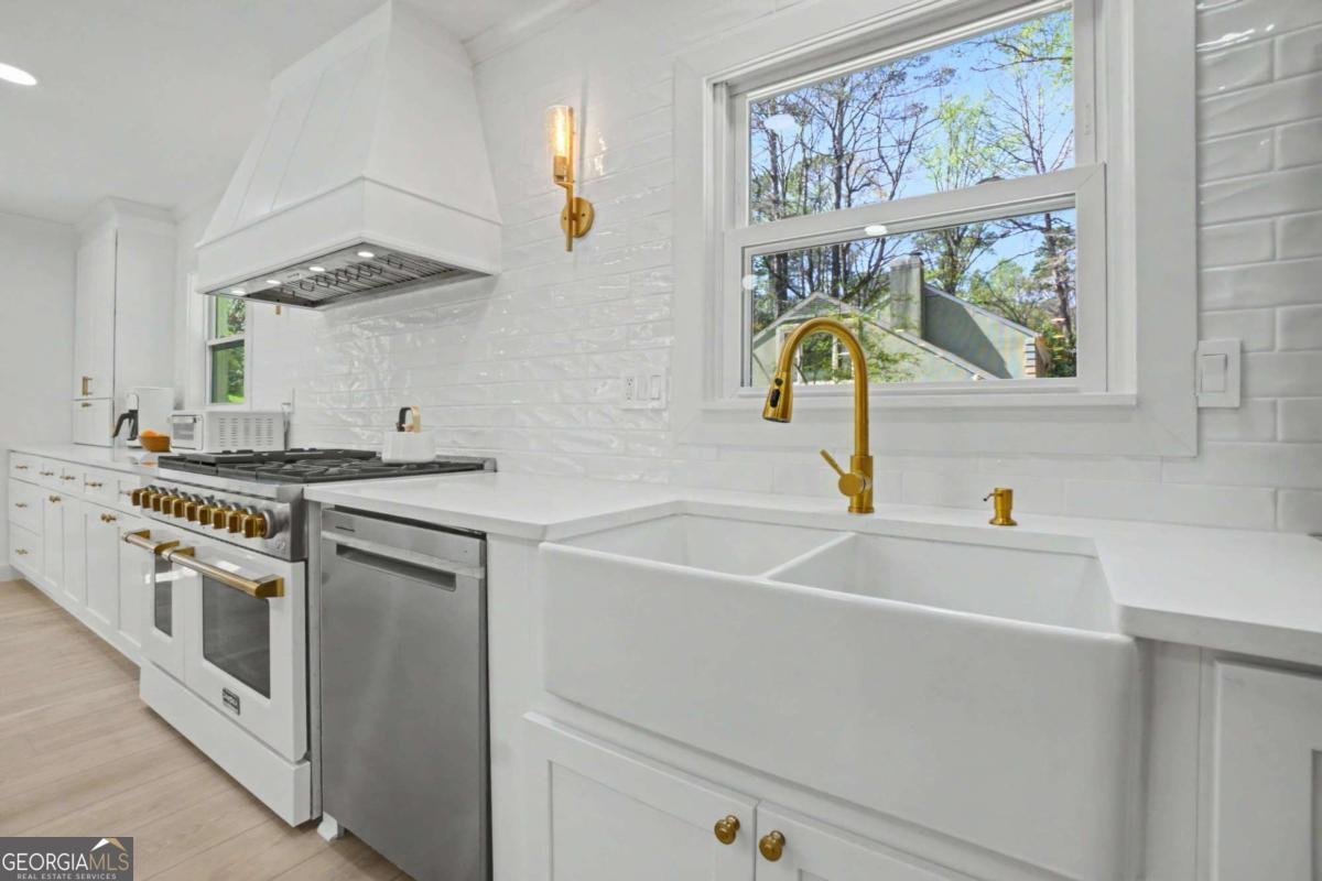 204 Devonwood Drive Sandy Springs - Photo 22