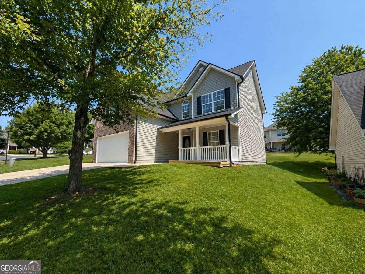 705 Patriots Point Street Locust Grove - Photo 1