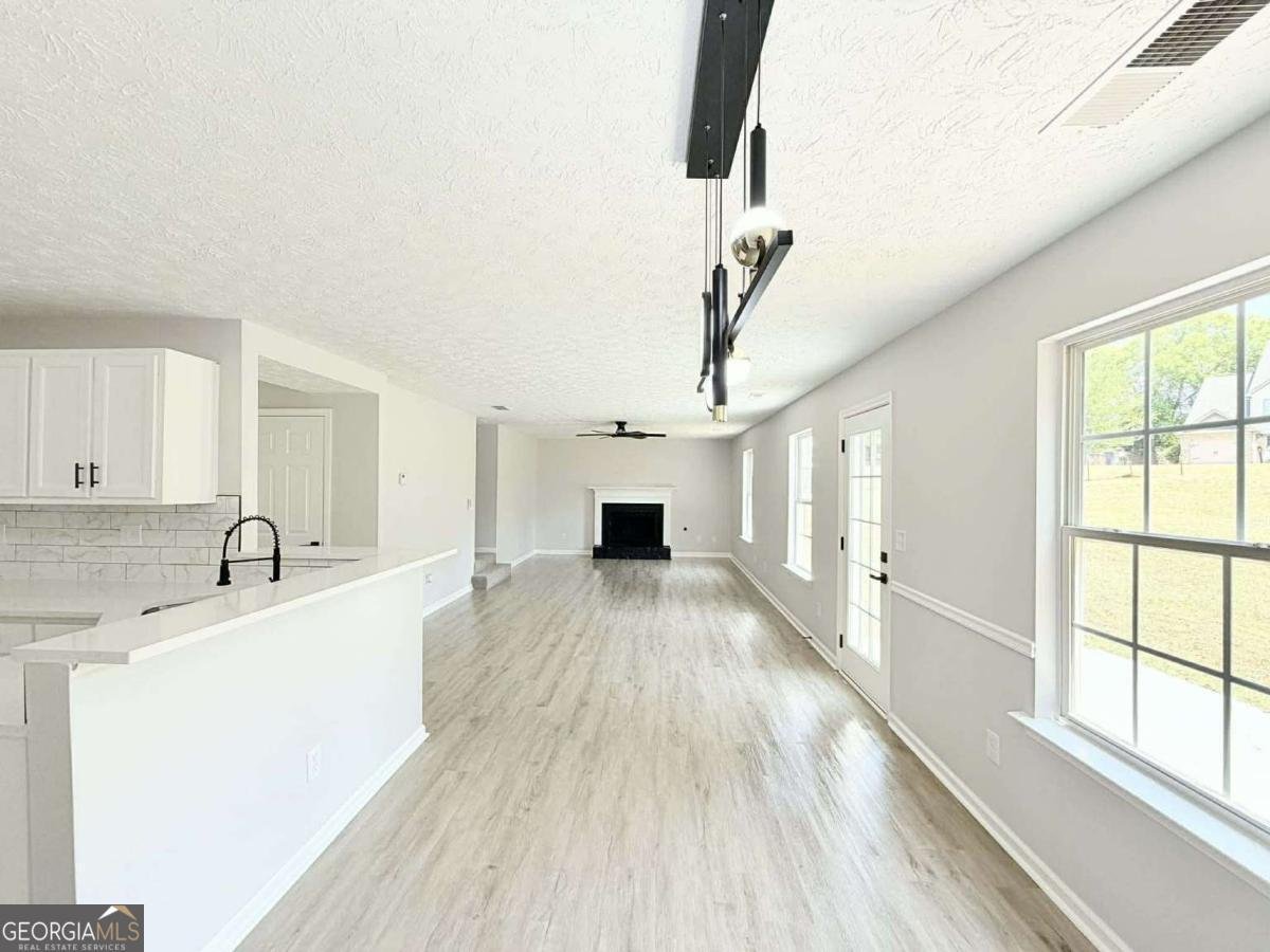 705 Patriots Point Street Locust Grove - Photo 13