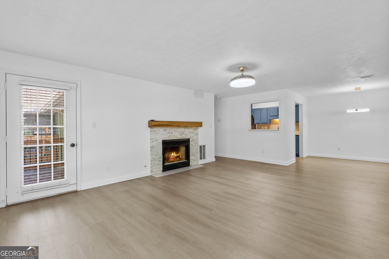 204 Berkeley Woods Drive Duluth - Photo 10