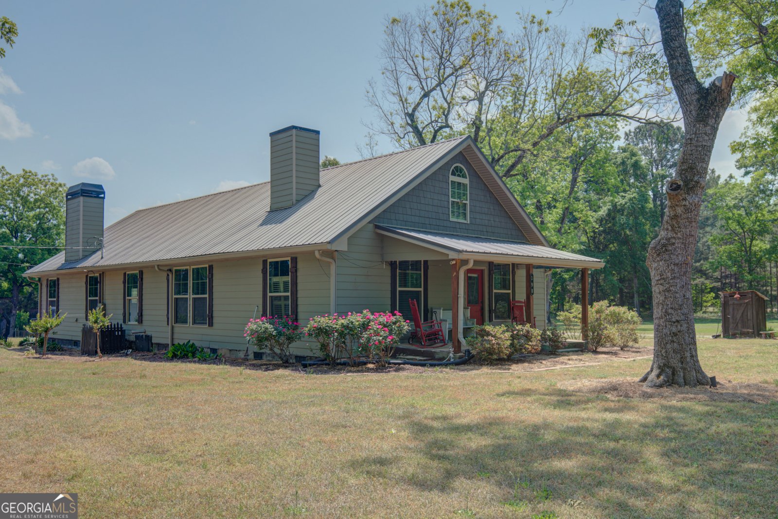 198 Matbeth Road Barnesville - Photo 1