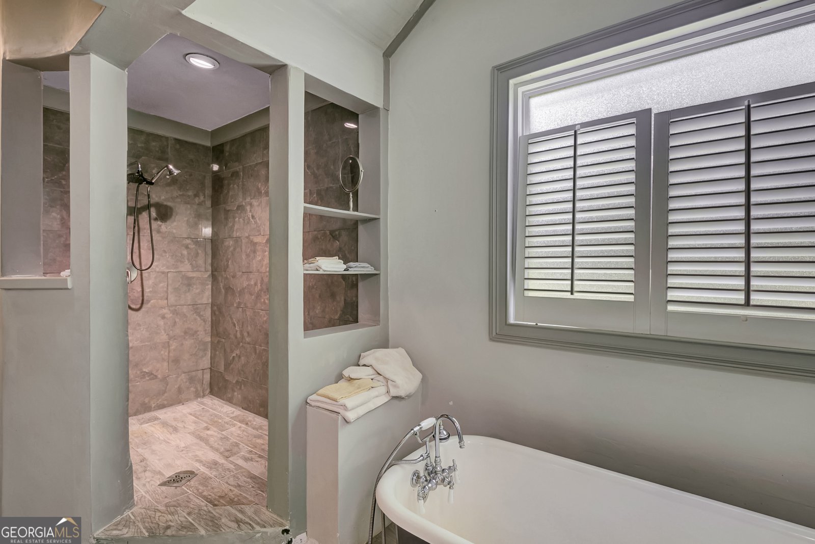 198 Matbeth Road Barnesville - Photo 17