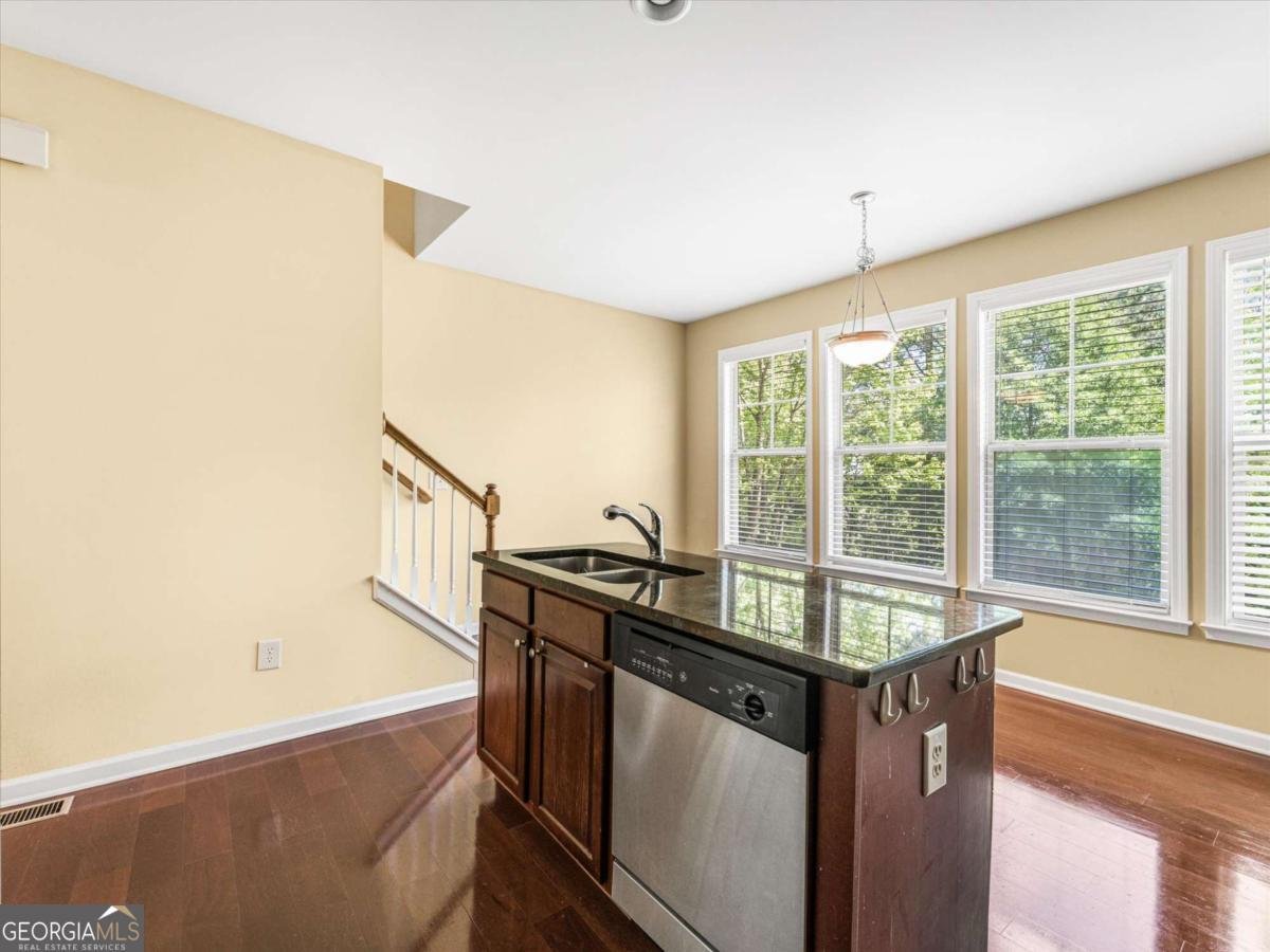 513 Grove Field Court Suwanee - Photo 20