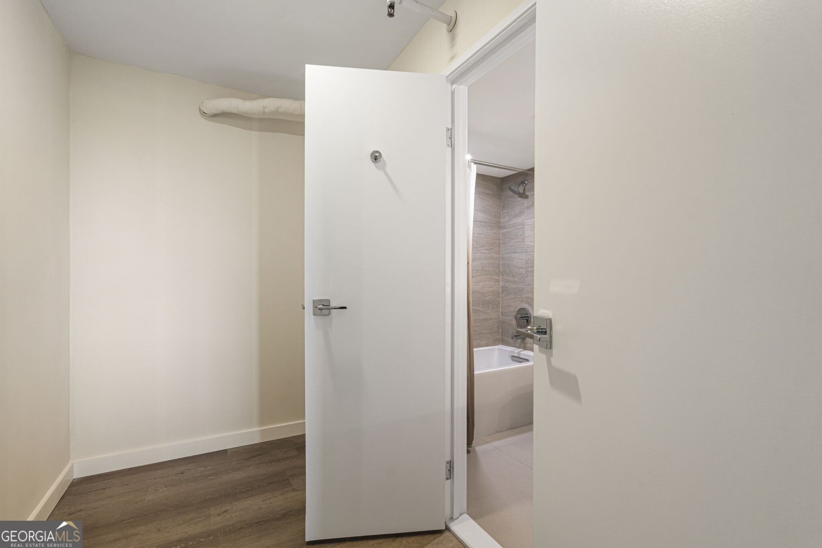 2460 Peachtree Road Atlanta - Photo 19