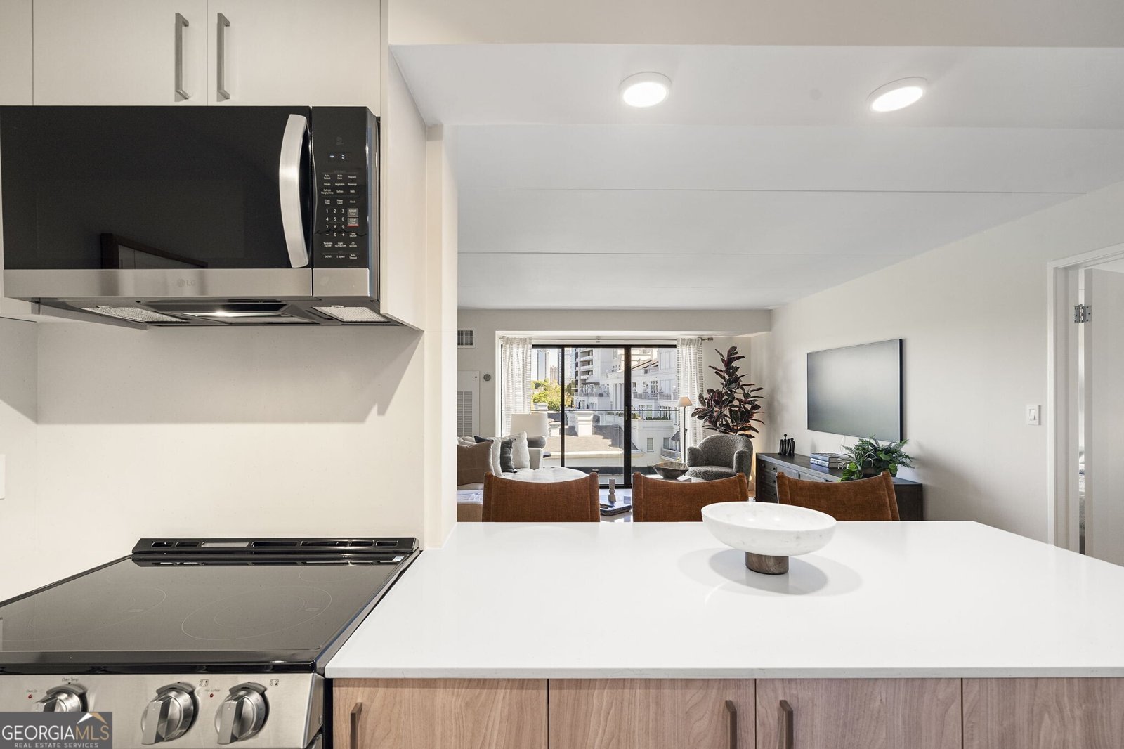 2460 Peachtree Road Atlanta - Photo 8