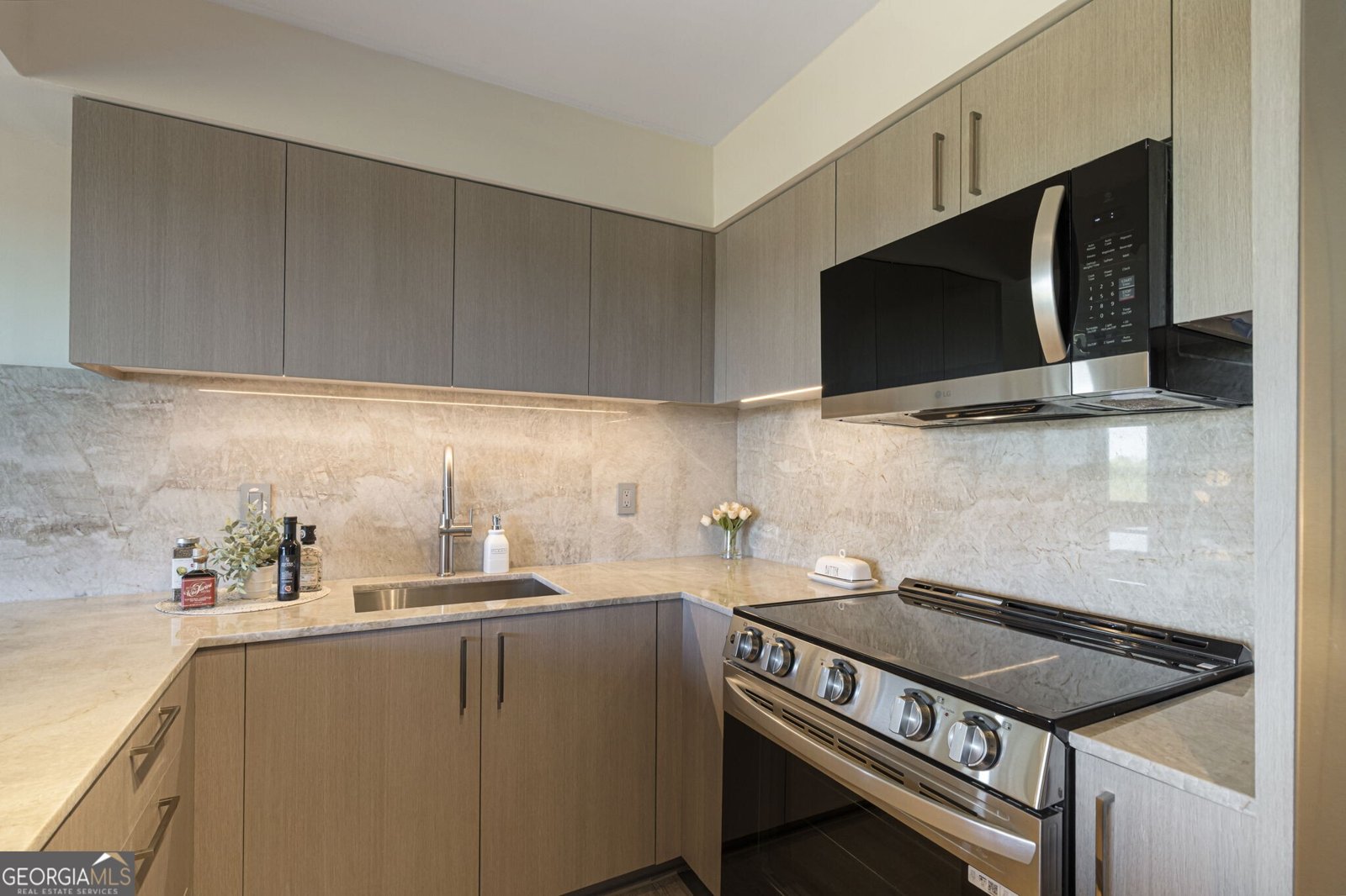 2460 Peachtree Road Atlanta - Photo 9