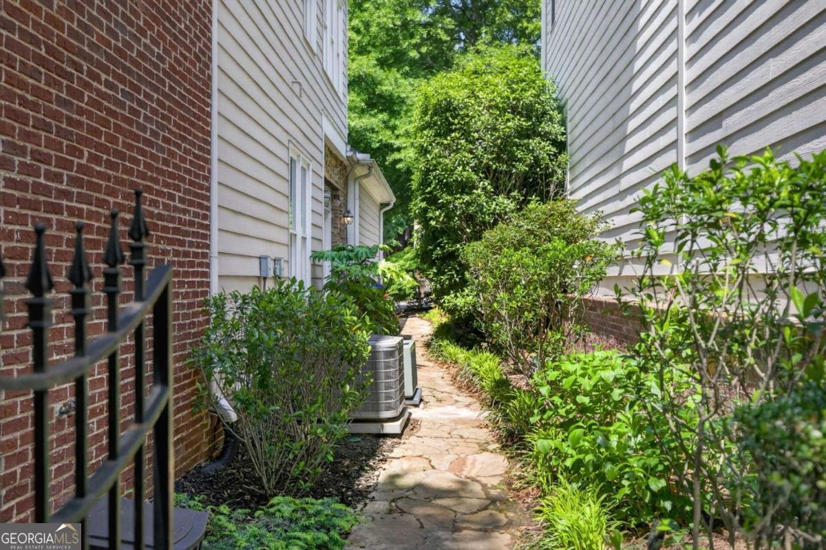 1354 Rock Springs Road Atlanta - Photo 46