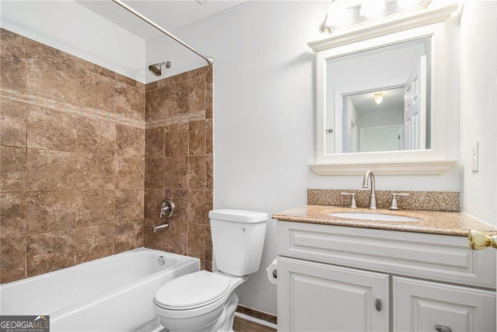 430 Fairlawn Drive Stockbridge - Photo 13