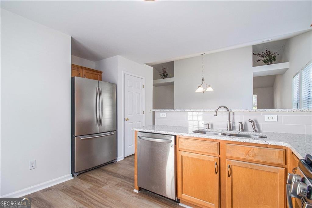 430 Fairlawn Drive Stockbridge - Photo 6