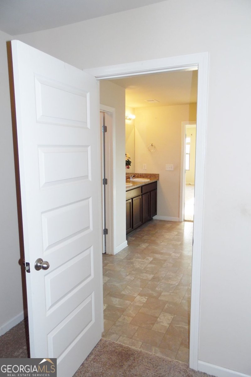 55 Silver Willow Court Covington - Photo 11