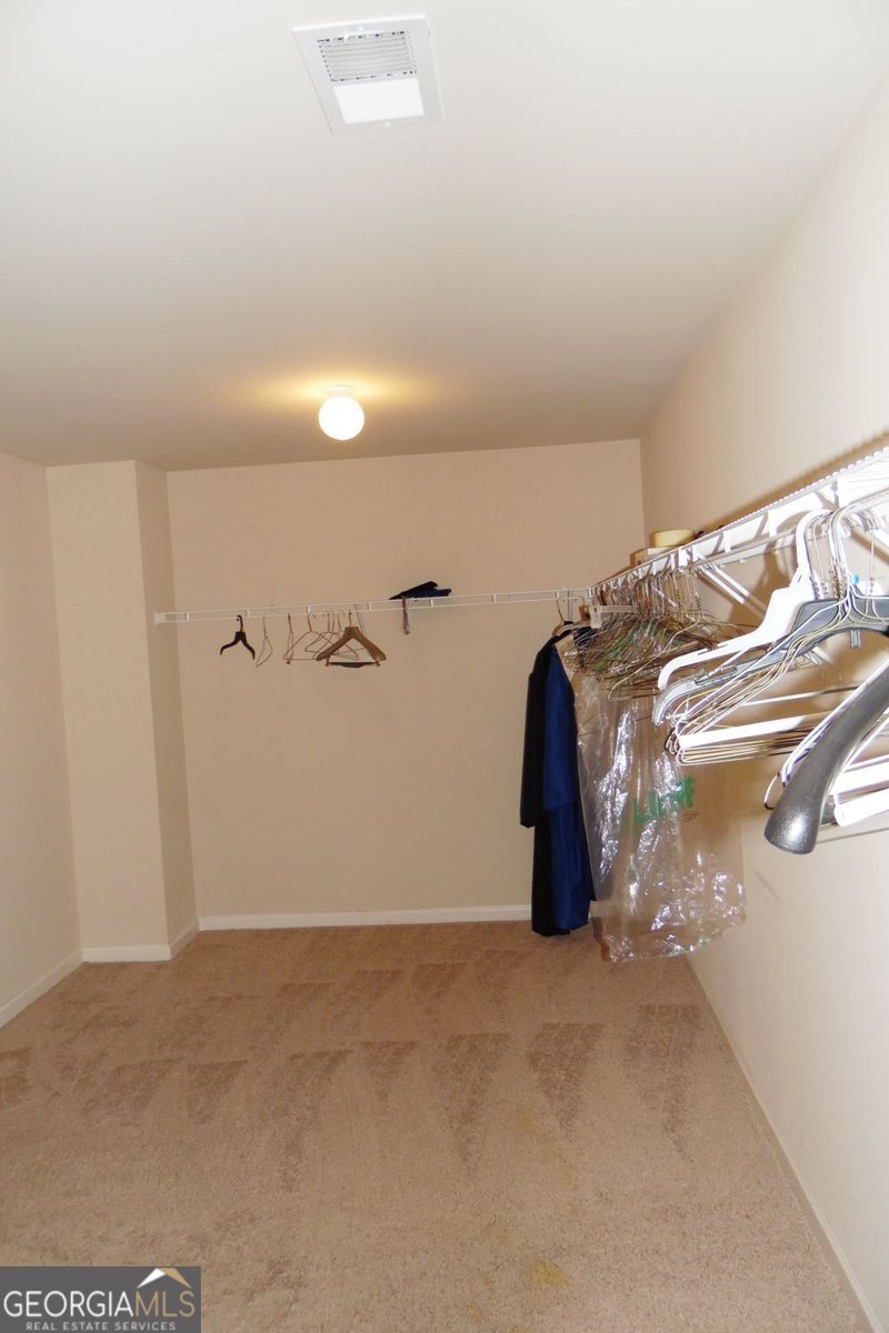 55 Silver Willow Court Covington - Photo 8