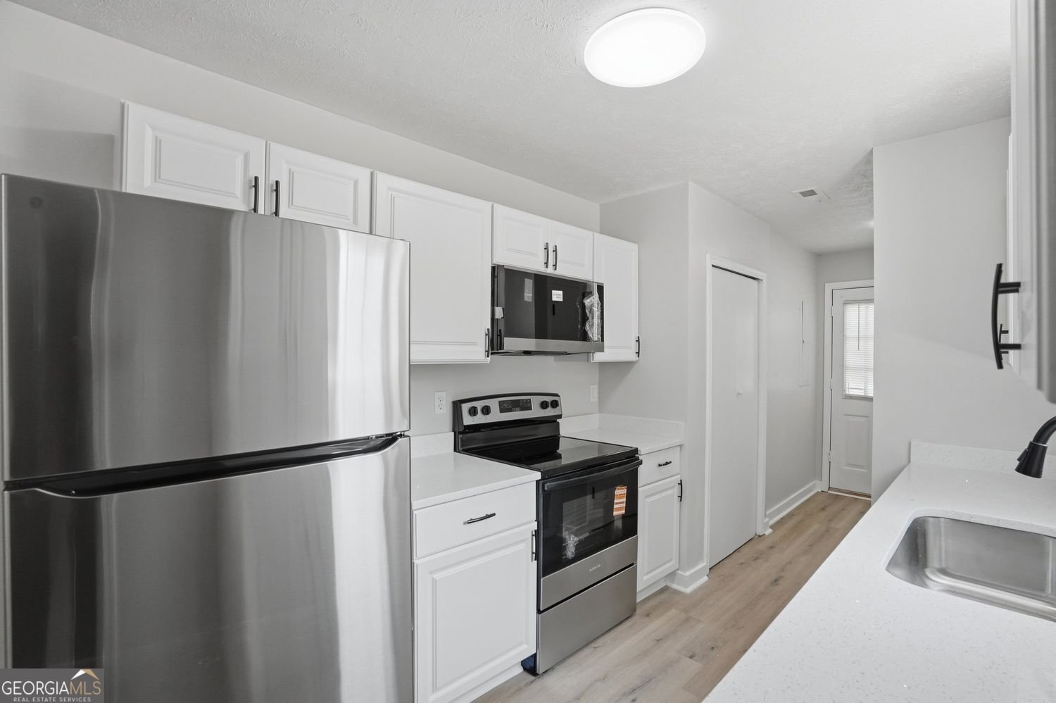 9127 Clubhouse Drive Riverdale - Photo 10