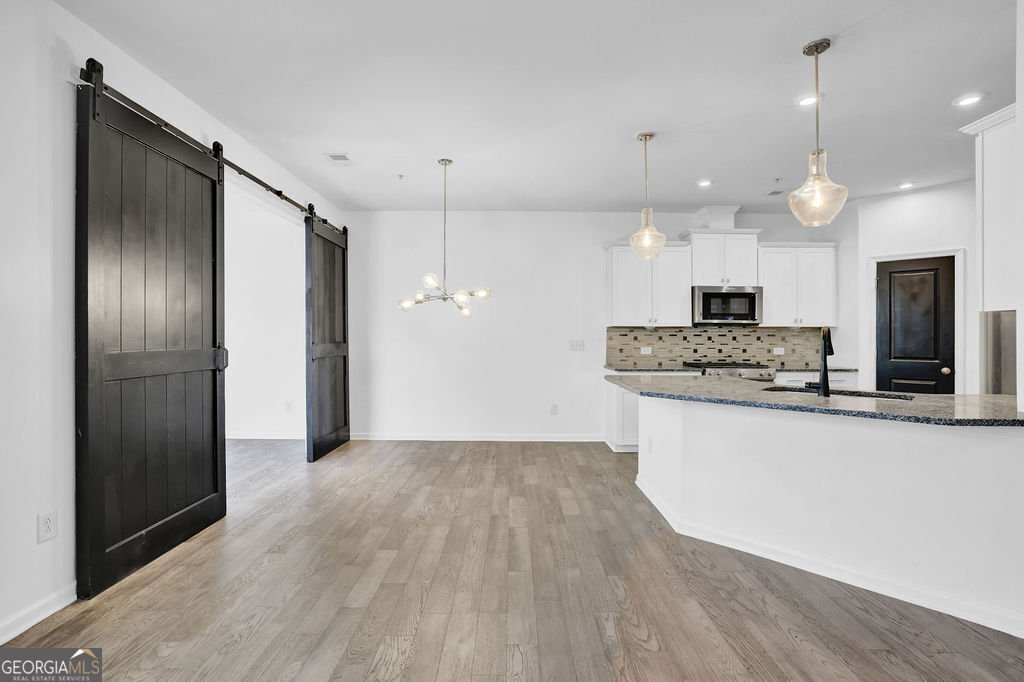 221 Ellis Lane Woodstock - Photo 13