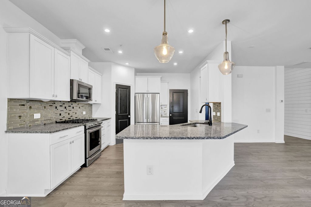 221 Ellis Lane Woodstock - Photo 15