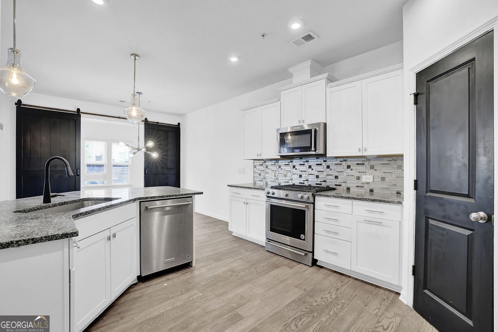 221 Ellis Lane Woodstock - Photo 16