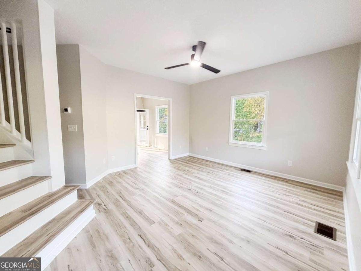 5920 Hamby Drive Cumming - Photo 7