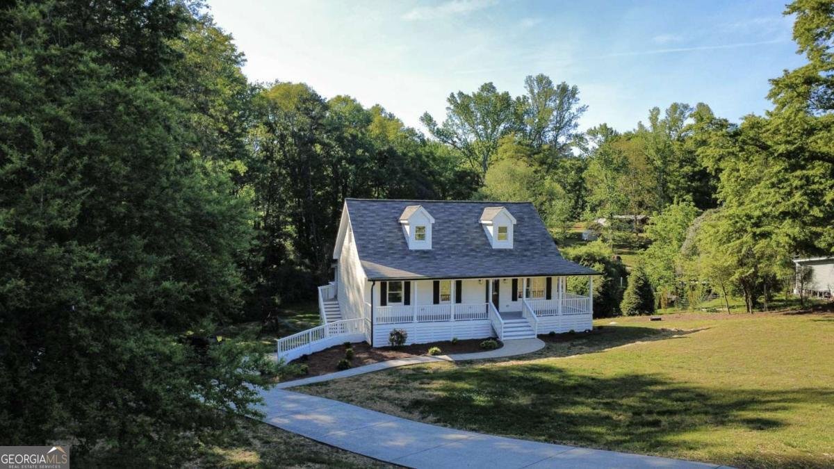 5920 Hamby Drive Cumming - Photo 8