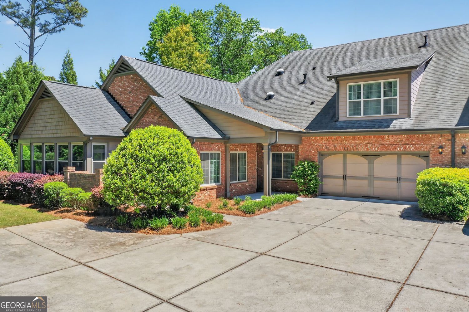 120 Chastain Road Kennesaw - Photo 1