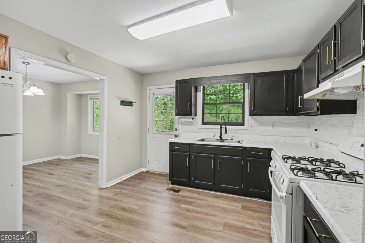 2271 Chestnut Place Lithia Springs - Photo 10