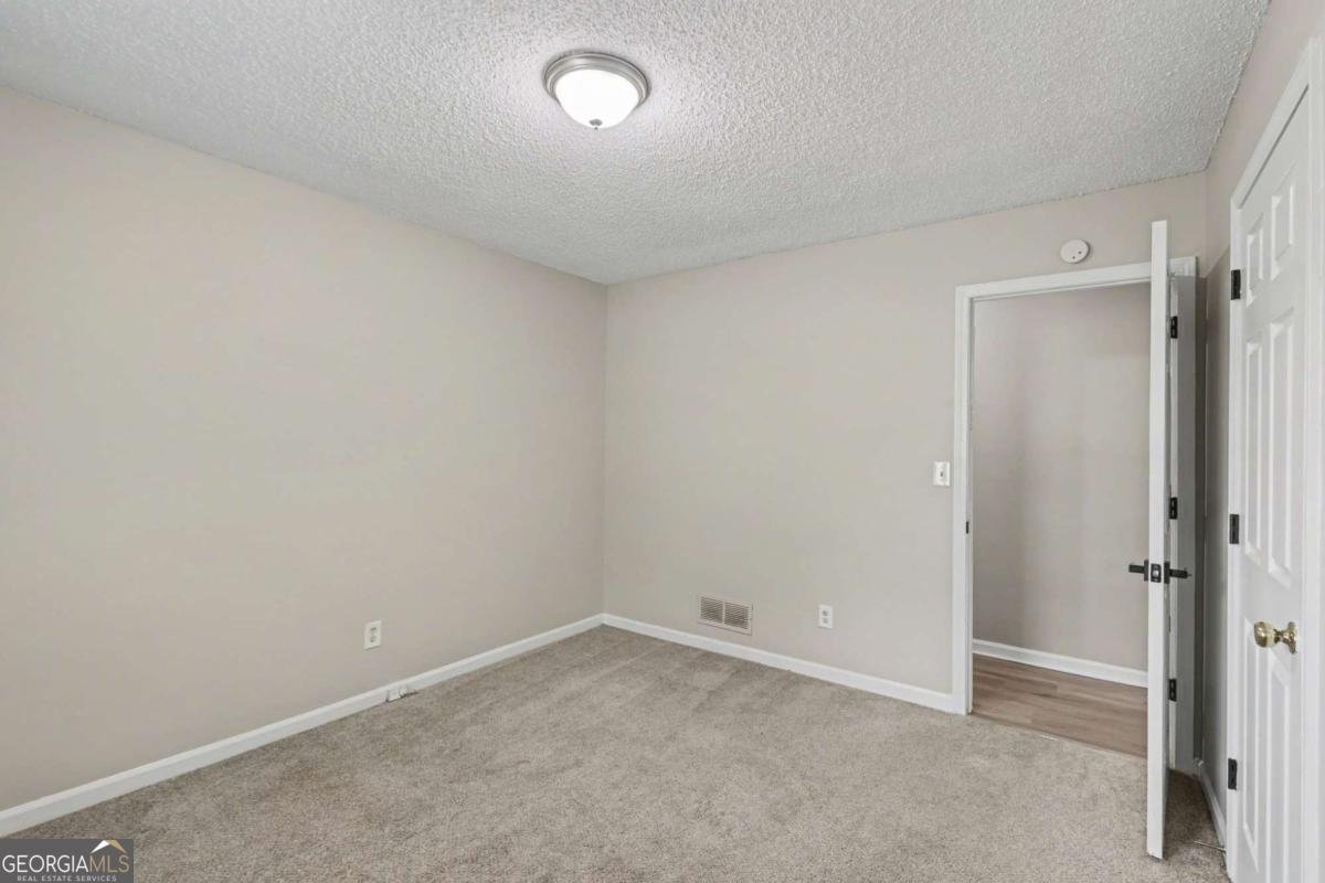 2271 Chestnut Place Lithia Springs - Photo 19