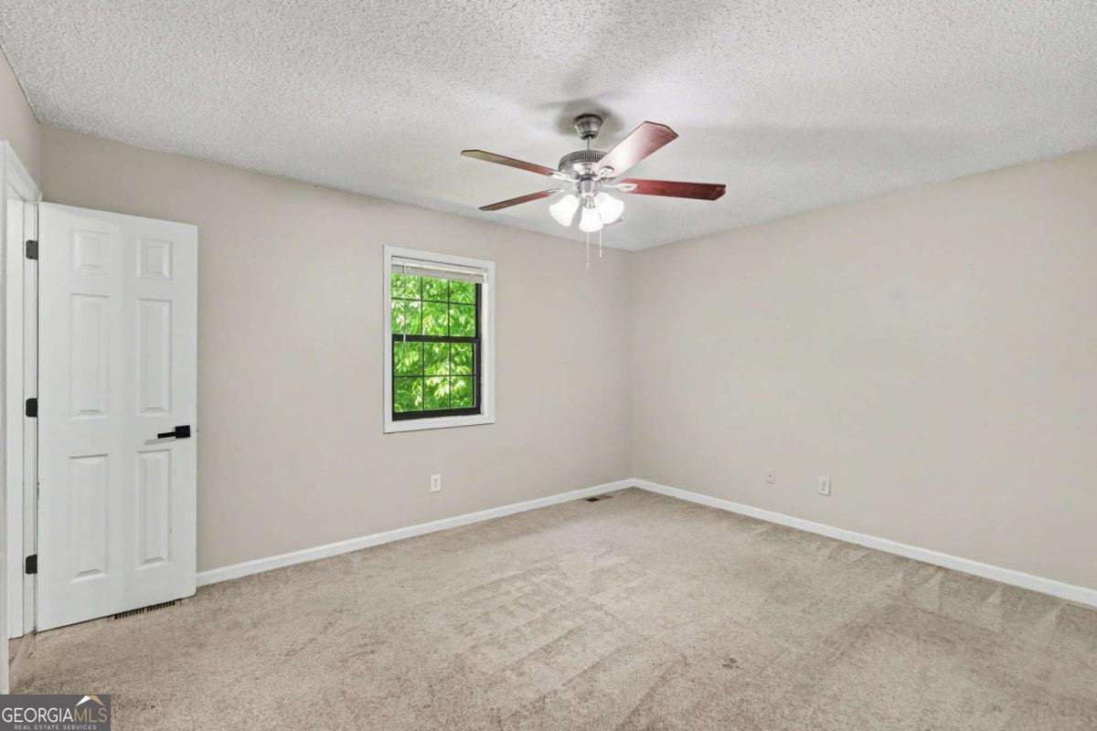 2271 Chestnut Place Lithia Springs - Photo 22