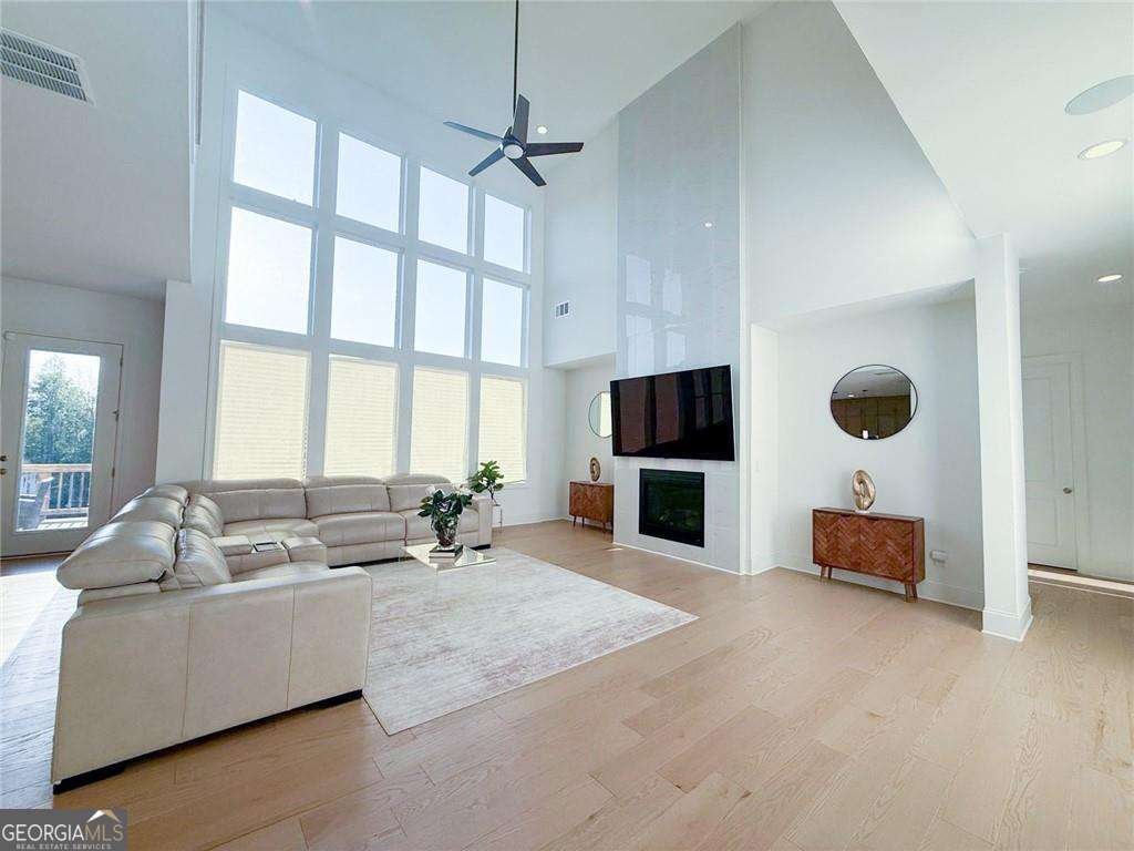 946 Keystone Drive Woodstock - Photo 8