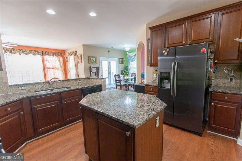 300 Hampton Place Canton - Photo 11