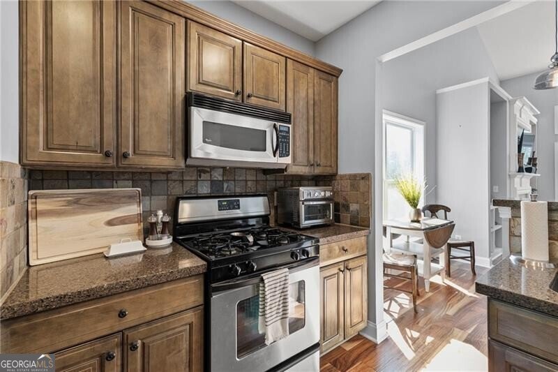 457 Bridgeton Cove Suwanee - Photo 13