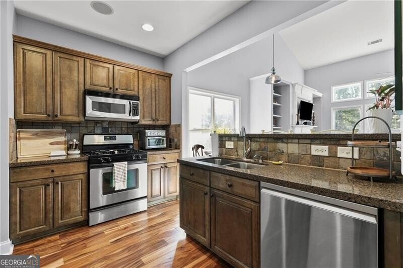 457 Bridgeton Cove Suwanee - Photo 14