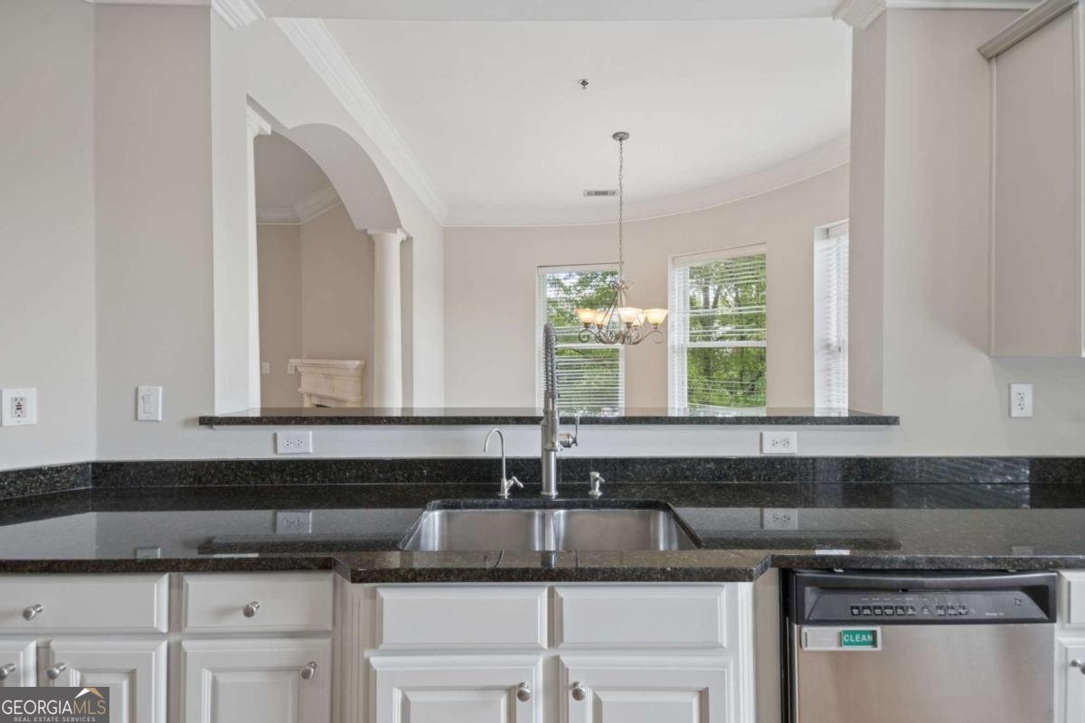 560 Dutch Valley Road Atlanta - Photo 20