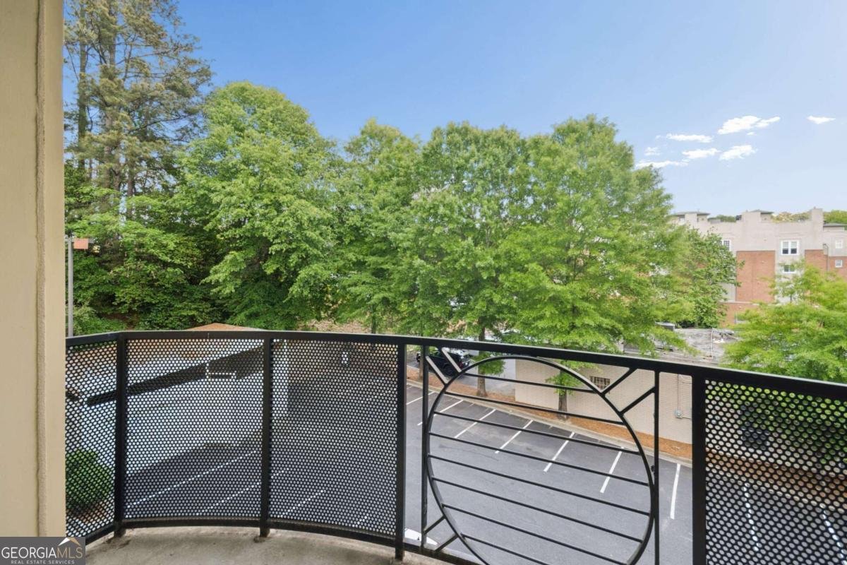 560 Dutch Valley Road Atlanta - Photo 30