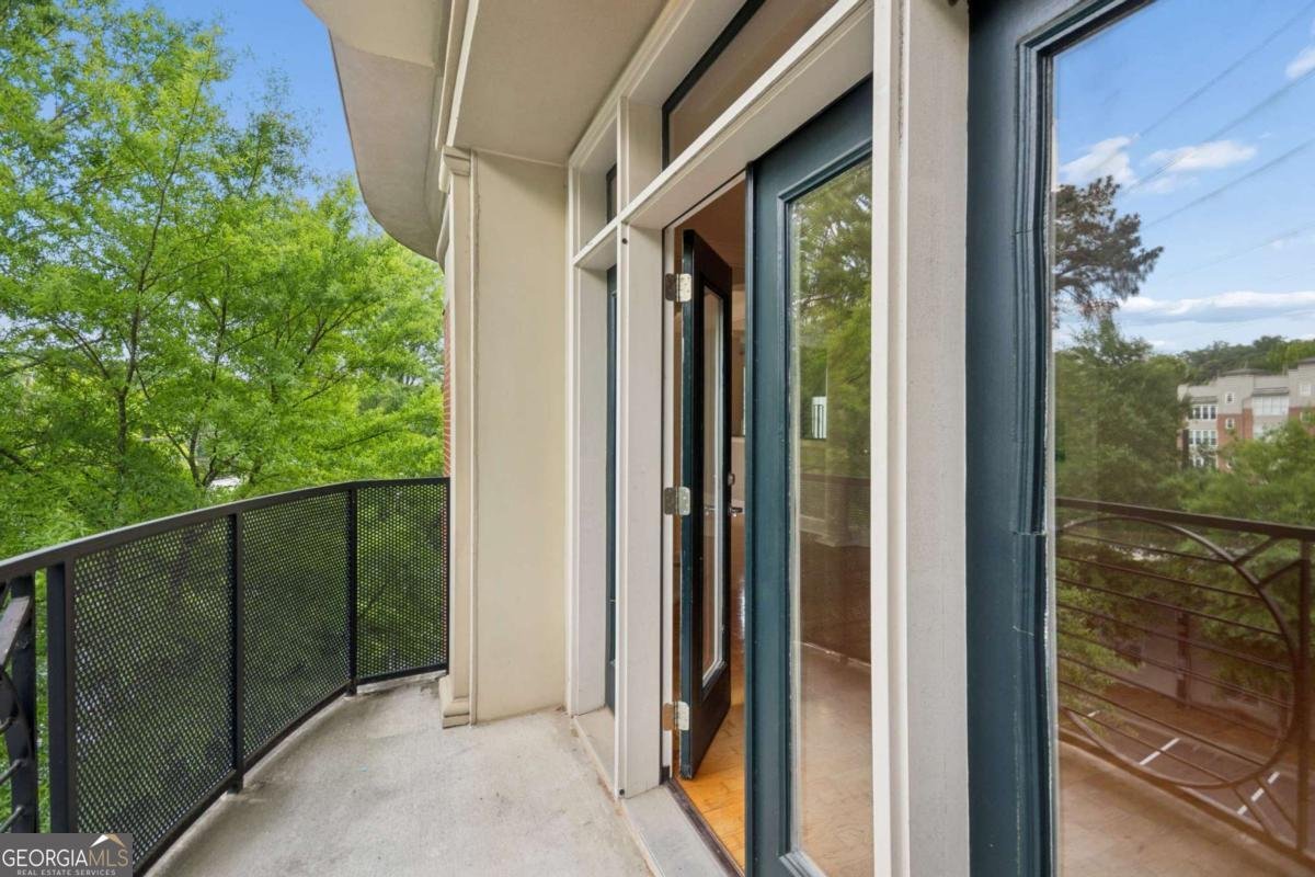 560 Dutch Valley Road Atlanta - Photo 31