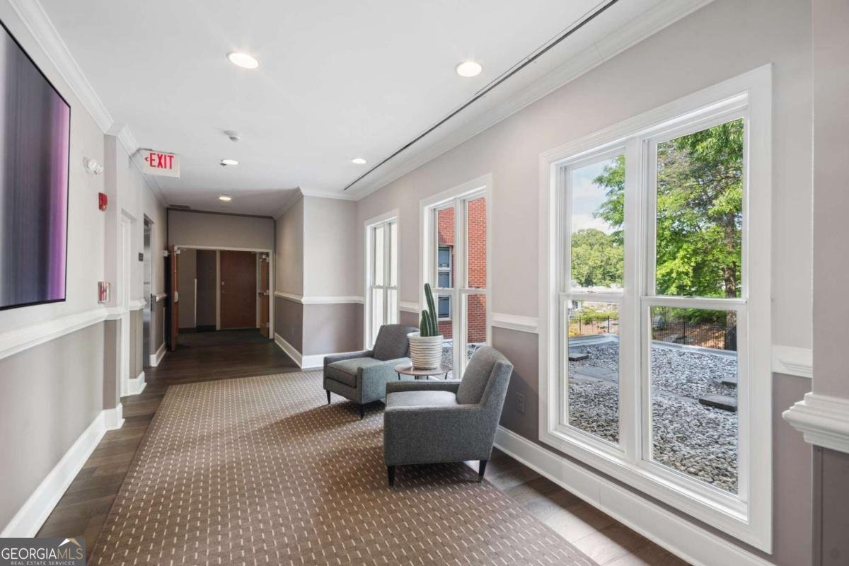 560 Dutch Valley Road Atlanta - Photo 32