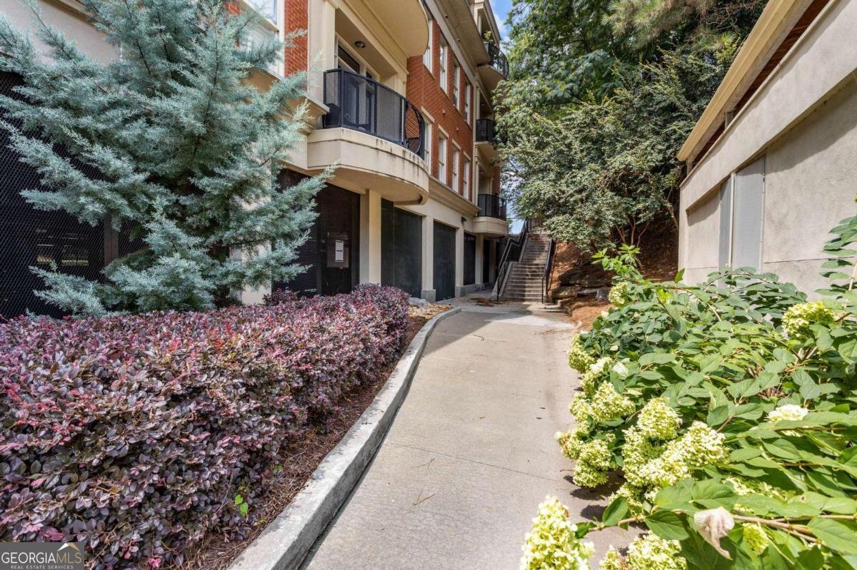 560 Dutch Valley Road Atlanta - Photo 40