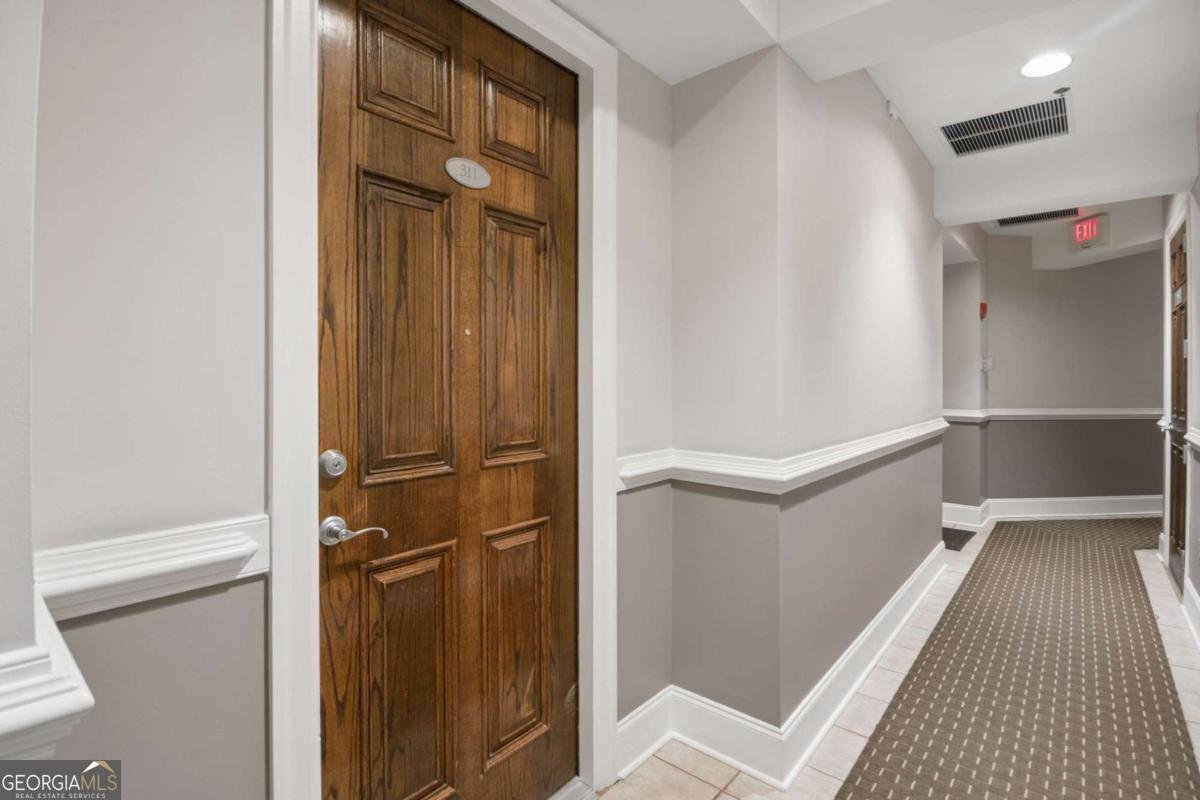 560 Dutch Valley Road Atlanta - Photo 7